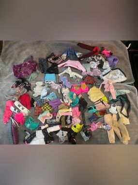 Rainbow LOL Doll Clothes Lot 71 Pieces
